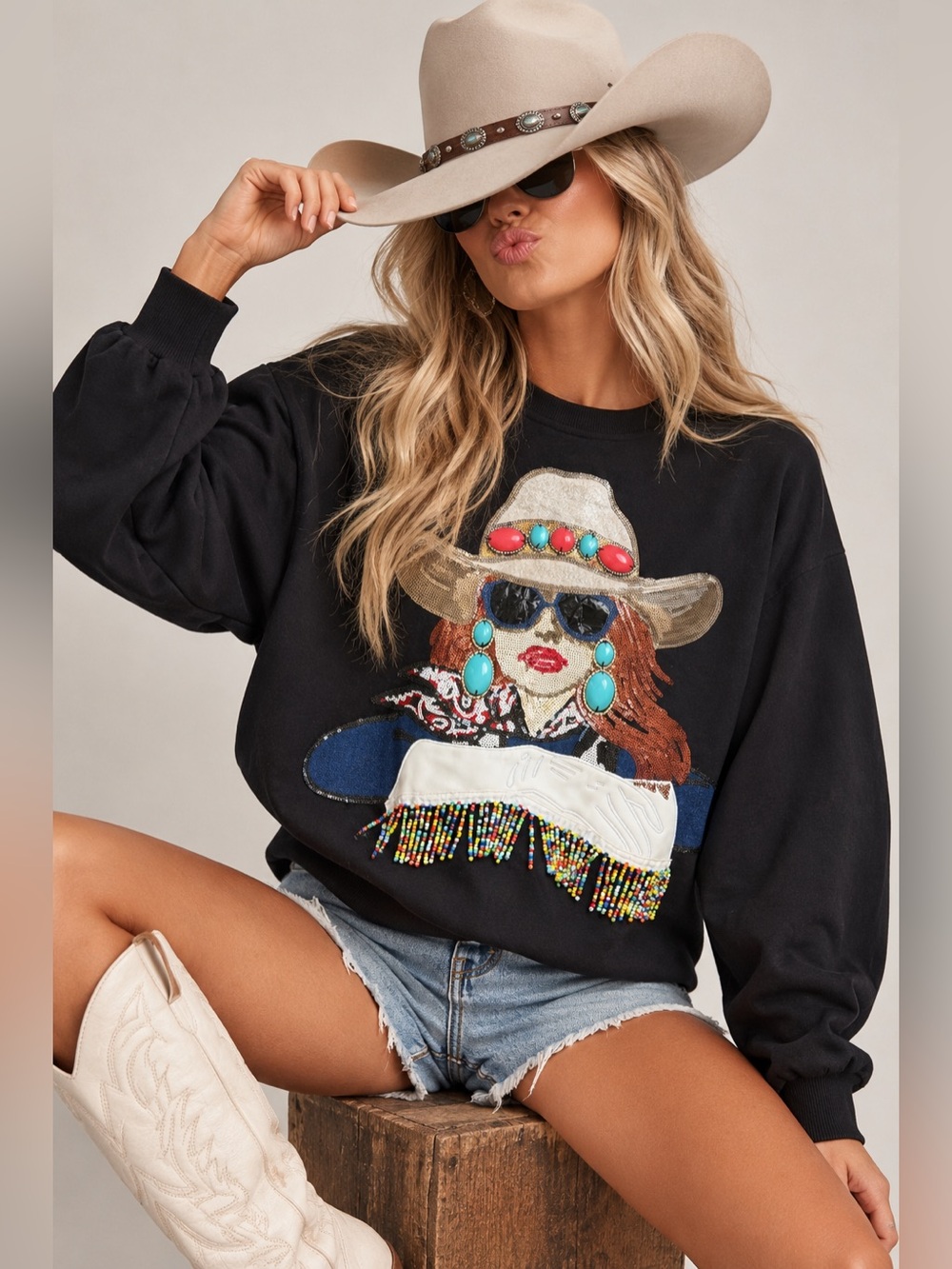 Queen of Sparkles Cowgirl Rodeo Beaded Sequin Western Sweatshirt Black S Rare